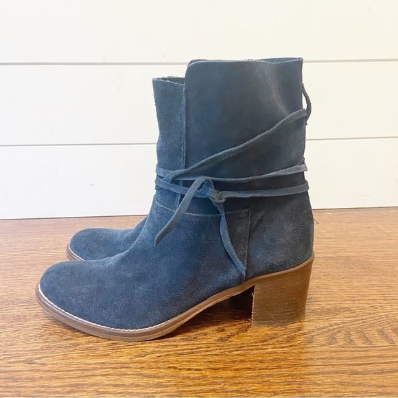 Matta NY | Florentia Italian Blue Suede/ Leather Ankle Boot Size 37 1/2- US 7.5 - Picture 3 of 12